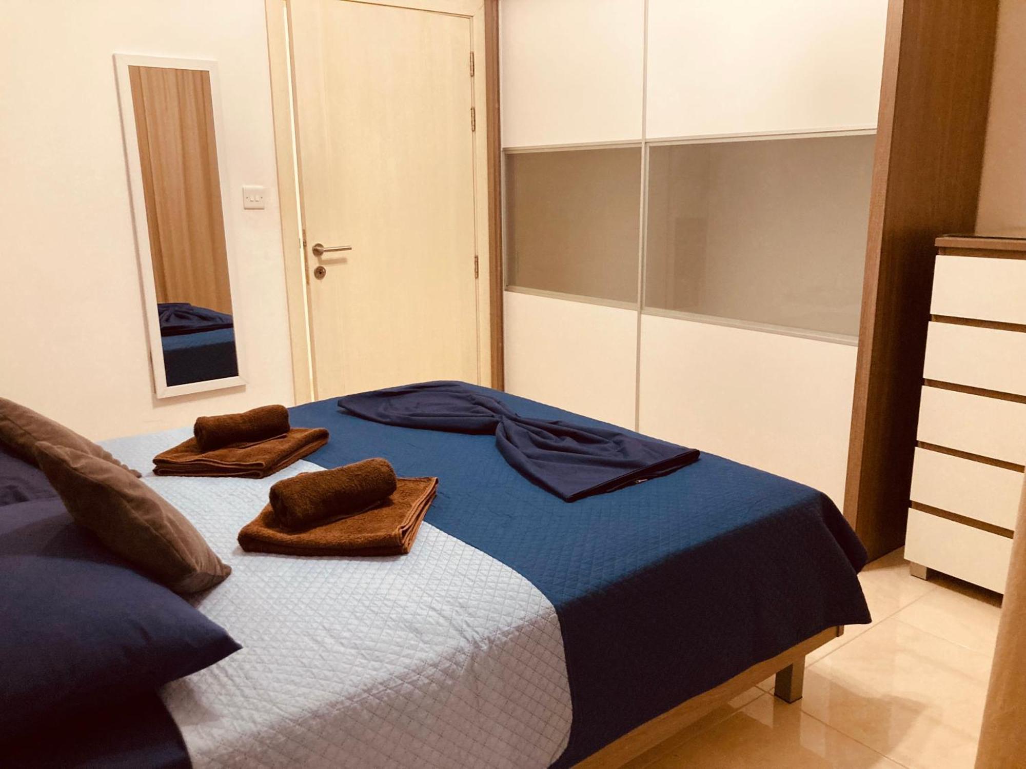 Grand Harbour View Lookout Apartment Kalkara Luaran gambar